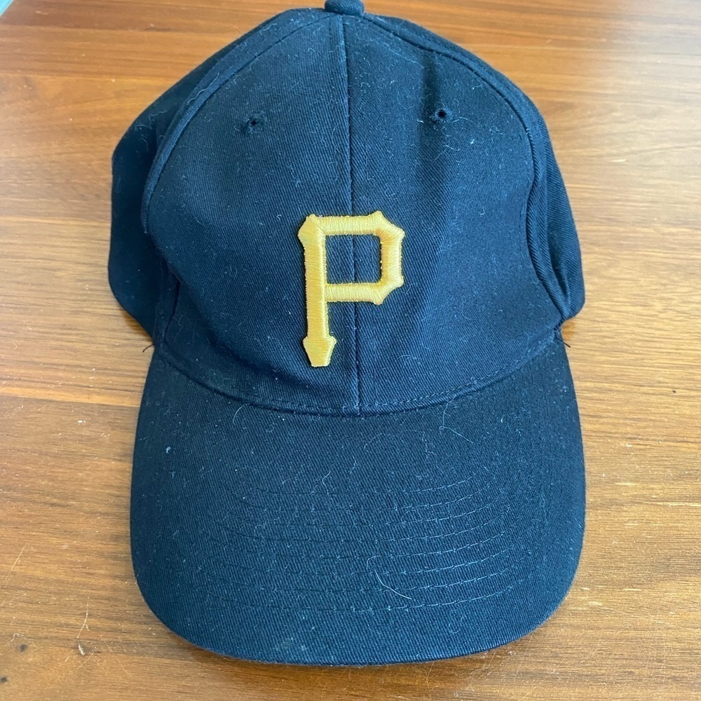 Pittsburgh Pirates MLB Hat - Picture 2 of 4